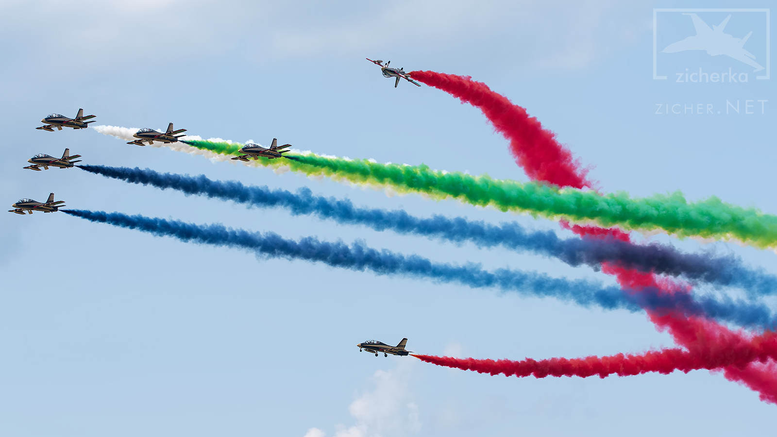 440 Aermacchi MB-339 NAT
