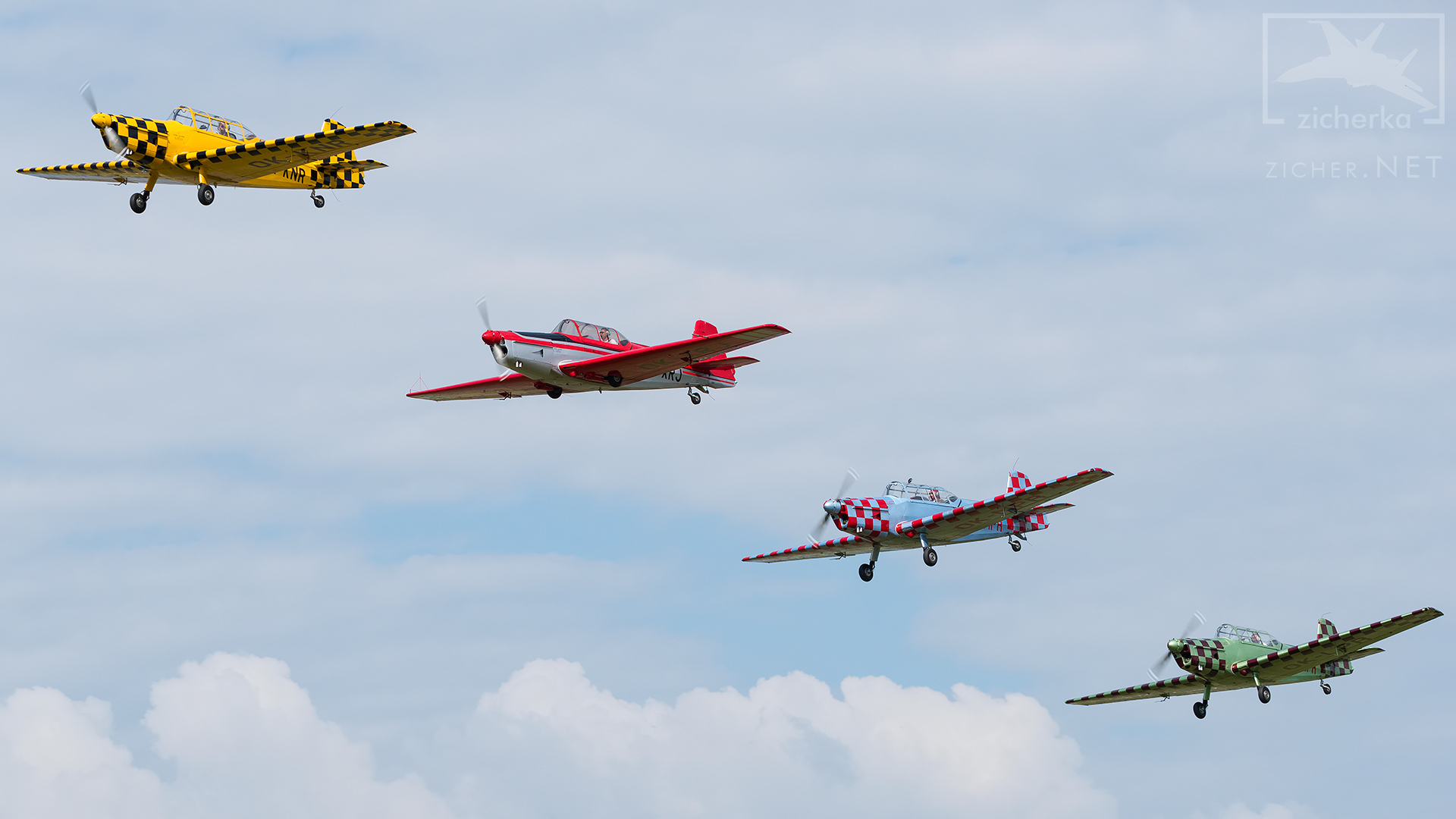 OK-KNR Zlin Z-226 MS